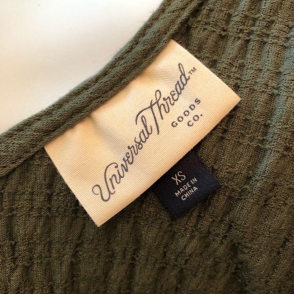 Universal Thread Romper - Picture 3 of 3